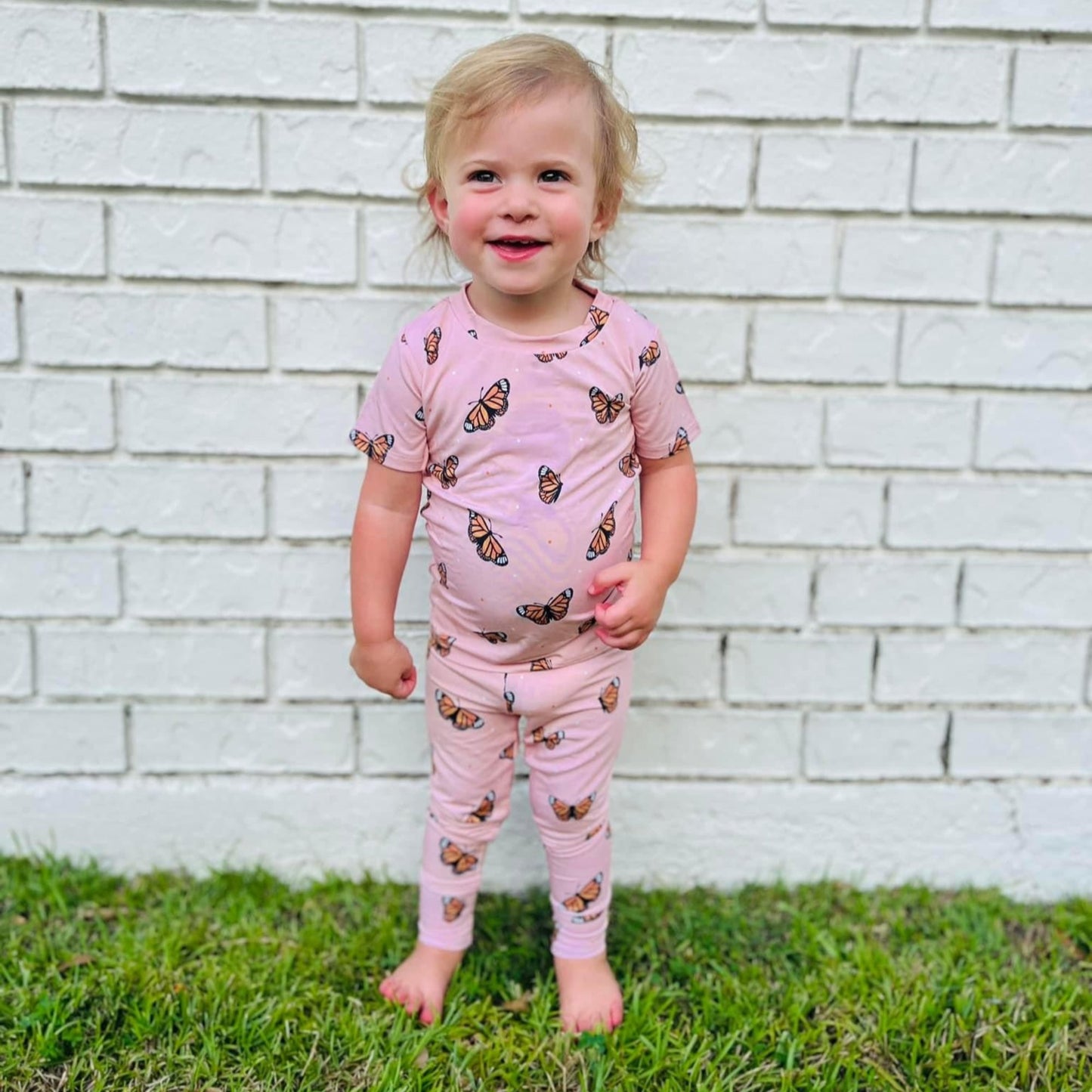 Butterfly Kisses 2-Piece Pajama Set